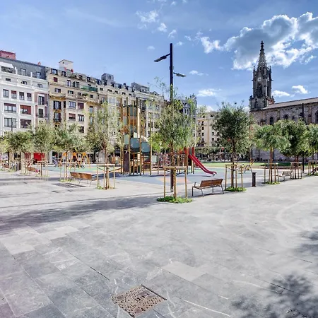 Gros Heaven -prime Location Lejlighed *